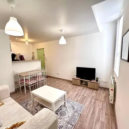 L Calme L Plein Centre Apartment Dijon